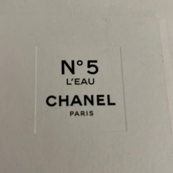 ChaneI No5 NEW L’eau Paris. Made in France - Picture 7 of 7
